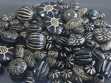 画像をギャラリービューアに読み込む, 【送料無料】【ワンコイン500円ぽっきり】【たっぷり人気アクリルビーズミックス『ゴールデンブラック』】 約8-24mm 約50g 【福袋】