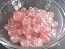 画像をギャラリービューアに読み込む, 【ワンコイン500円ぽっきり】【天然石ストロベリークオーツミックス(人工)】 ラウンド約4-10mm 約31g