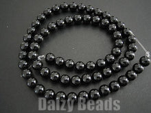 画像をギャラリービューアに読み込む, 【天然石 パワーストーン ビーズ】【ブラックオニキス(天然/染め)】 丸玉 約6mm 1連(約36-40cm)