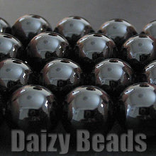 画像をギャラリービューアに読み込む, 【天然石 パワーストーン ビーズ】【ブラックオニキス(天然/染め)】 丸玉 約8mm 1連(約38-40cm)