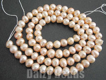 画像をギャラリービューアに読み込む, 【天然石ビーズ】【淡水パール(天然) ピーチ】 Cグレード ポテト型 約4-5mm (サイズ表示は厚さです) 1連(約34-38cm)