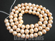 画像をギャラリービューアに読み込む, 【天然石ビーズ】【淡水パール(天然) ピーチ】 Cグレード ポテト型 約5-6mm (サイズ表示は厚さです) 1連(約36-38cm)