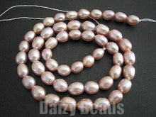 画像をギャラリービューアに読み込む, 【天然石ビーズ】【淡水パール(天然) モーブ】 Cグレード ライス型 約5-6mm (サイズ表示は厚さです) 1連(約36-38cm)
