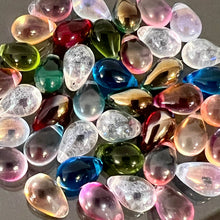 画像をギャラリービューアに読み込む, 【チェコ　ビーズ　デザイン　ミックス】　ティアードロップ 約9ｘ6mm (約38個)【チェコビーズ・デザイン・デザインビーズ】
