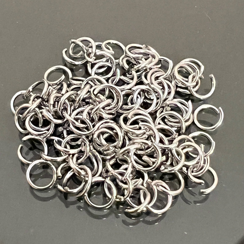 【丸カン ステンレス SUS304 パーツ 金具】 【カラー:ステンレス】 約5x0.7mm 約90個 アレルギー対応 金属アレルギー対応 ハンドメイドパーツ 手作り おすすめ