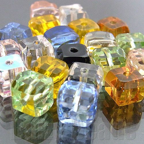 【チェコ　ビーズ　デザイン　ミックス】　キューブ　約6mm  (約7ｇ)【チェコビーズ・デザイン・デザインビーズ】