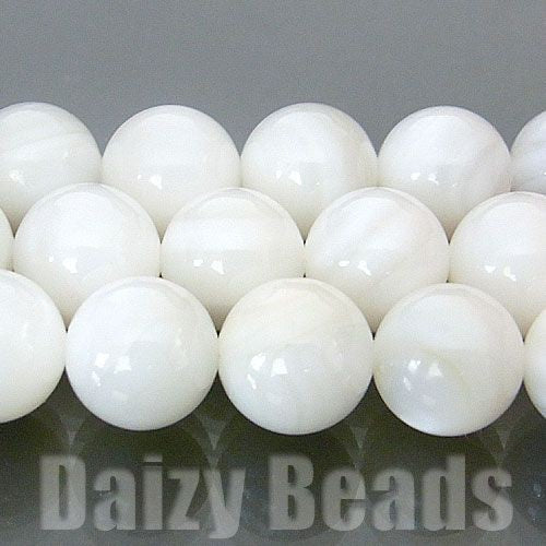 【天然石　パワーストーン　ビーズ】【マザーオブパール(天然/漂白)】　丸玉　８mm １連（約38-40cm）