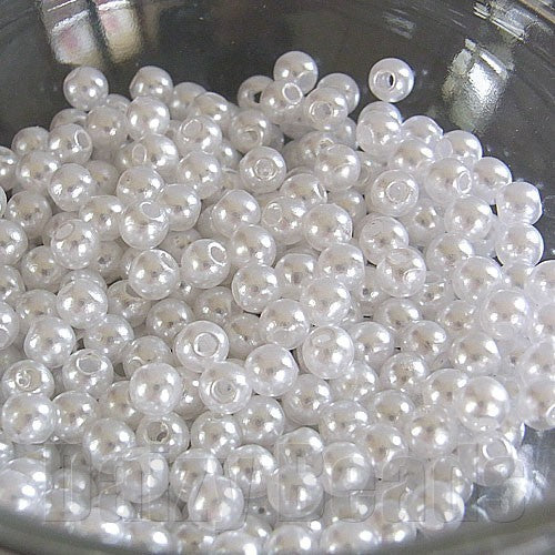 【アクリルビーズ】 丸玉パールホワイト 約4mm 約8g