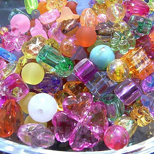 【ワンコイン500円ぽっきり】【たっぷり人気アクリルビーズミックス】 約4-18mm 約60g 【福袋】